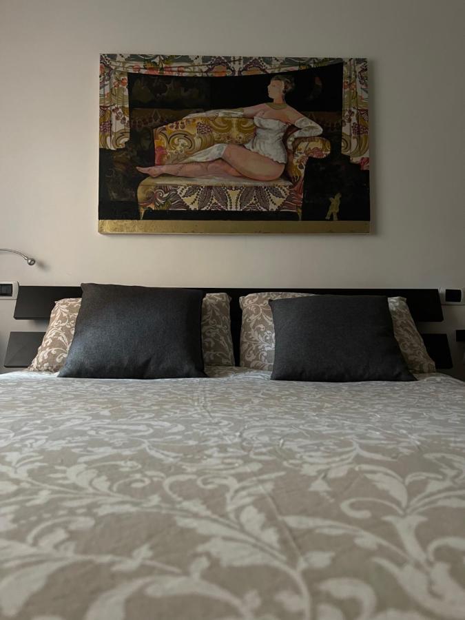 The Olivetti Apt Apartment กาแซร์ตา ภายนอก รูปภาพ